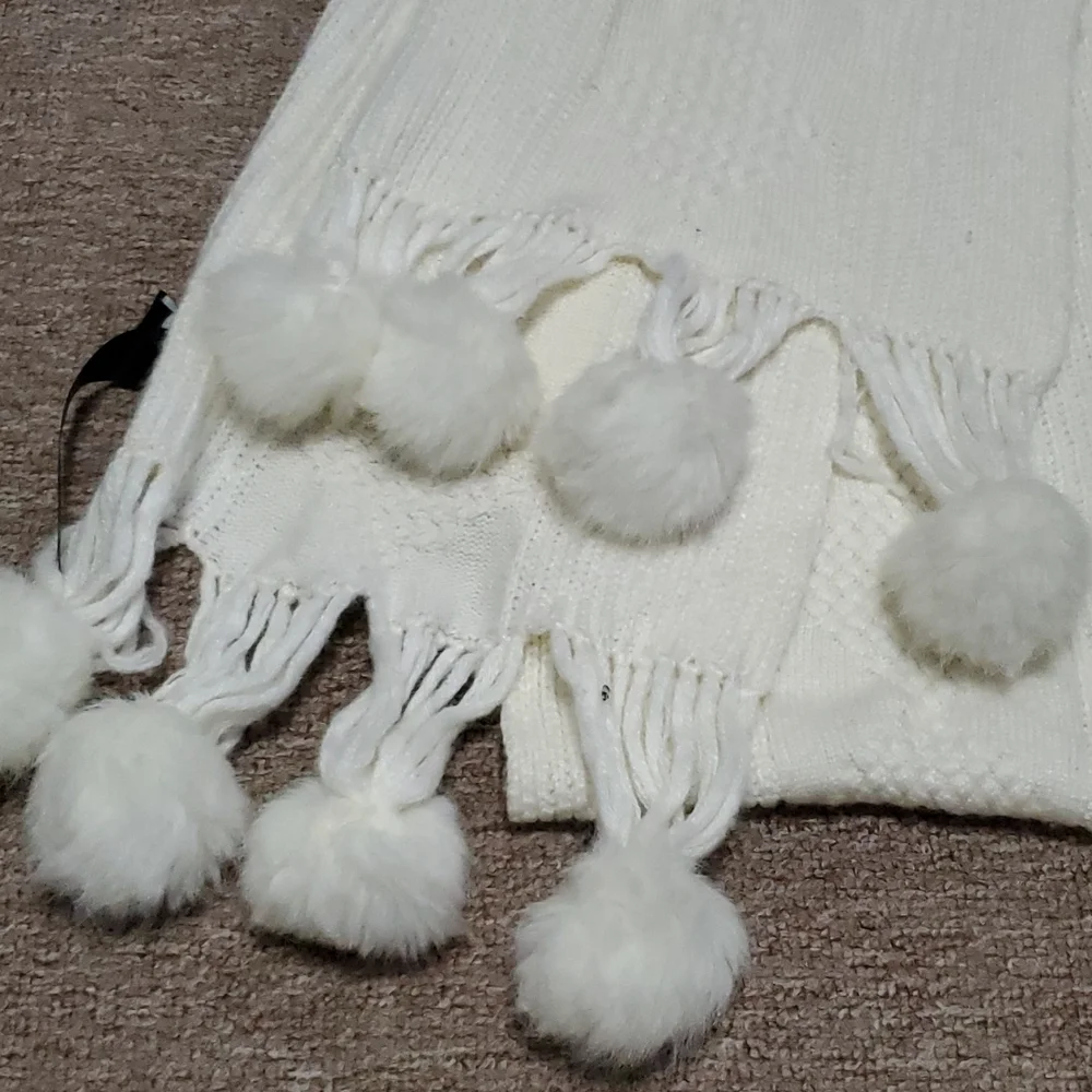 WHBM Long Knitted Scarf